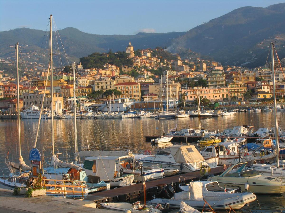 Casa Fiorenza Parcheggio Privato Sanremo Eksteriør bilde