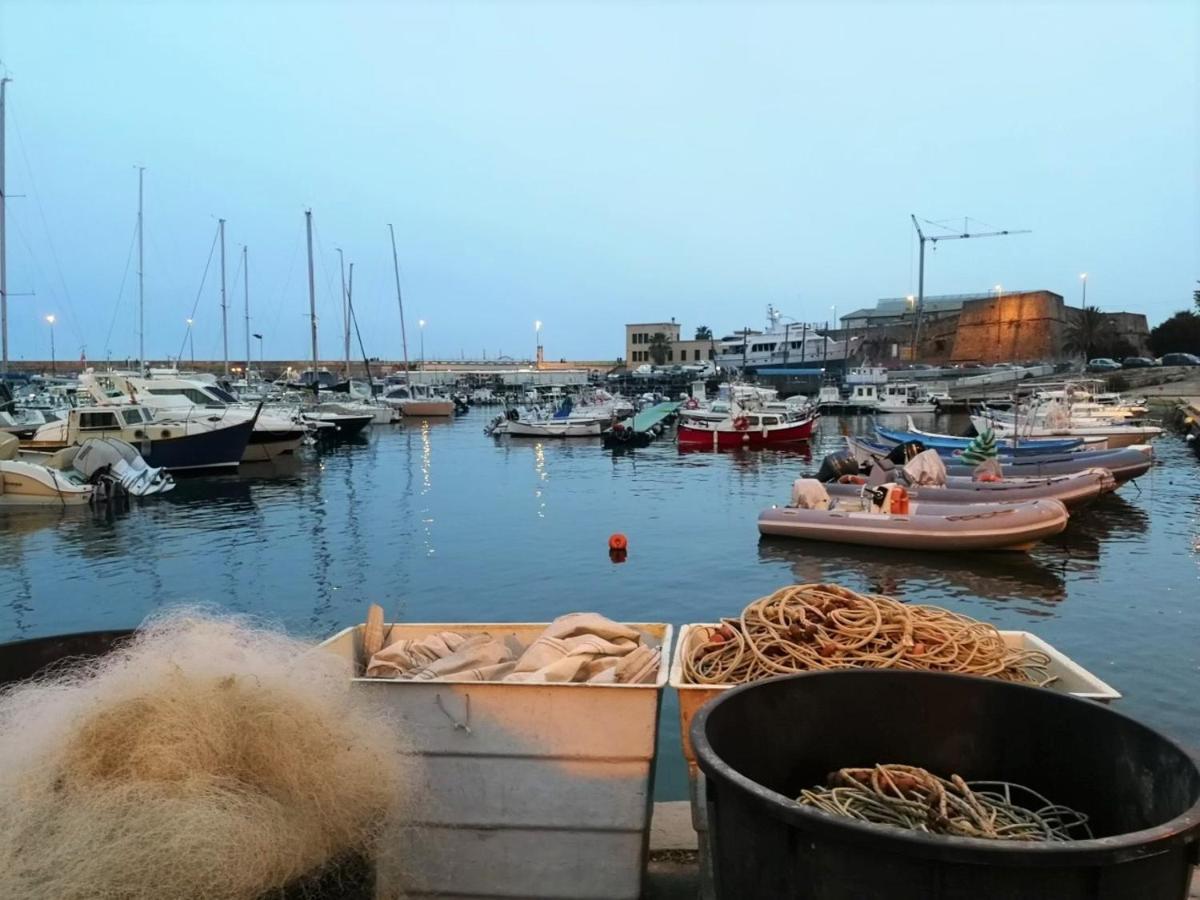 Casa Fiorenza Parcheggio Privato Sanremo Eksteriør bilde
