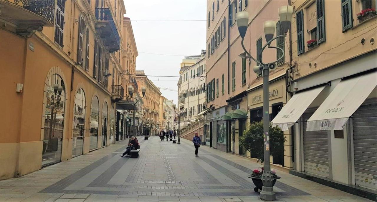 Casa Fiorenza Parcheggio Privato Sanremo Eksteriør bilde