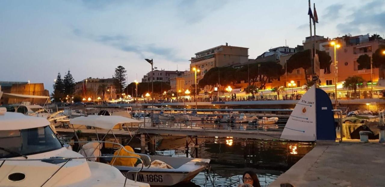 Casa Fiorenza Parcheggio Privato Sanremo Eksteriør bilde